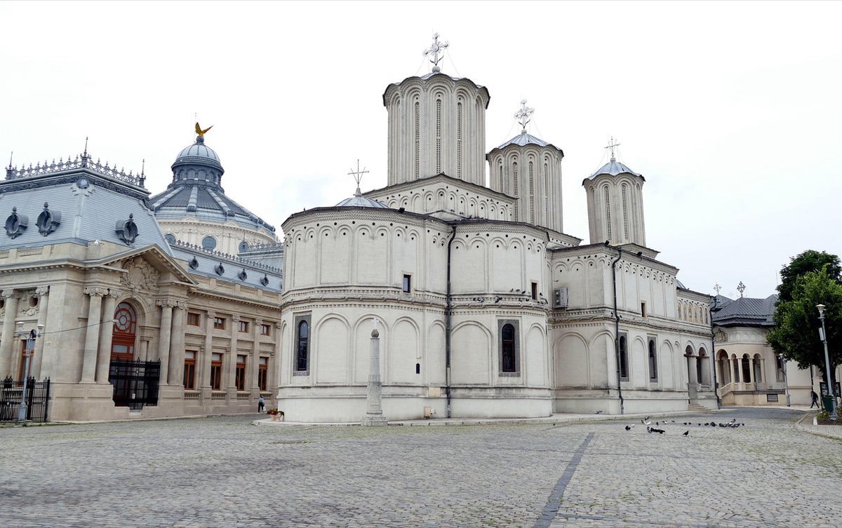 serbian parliament hall