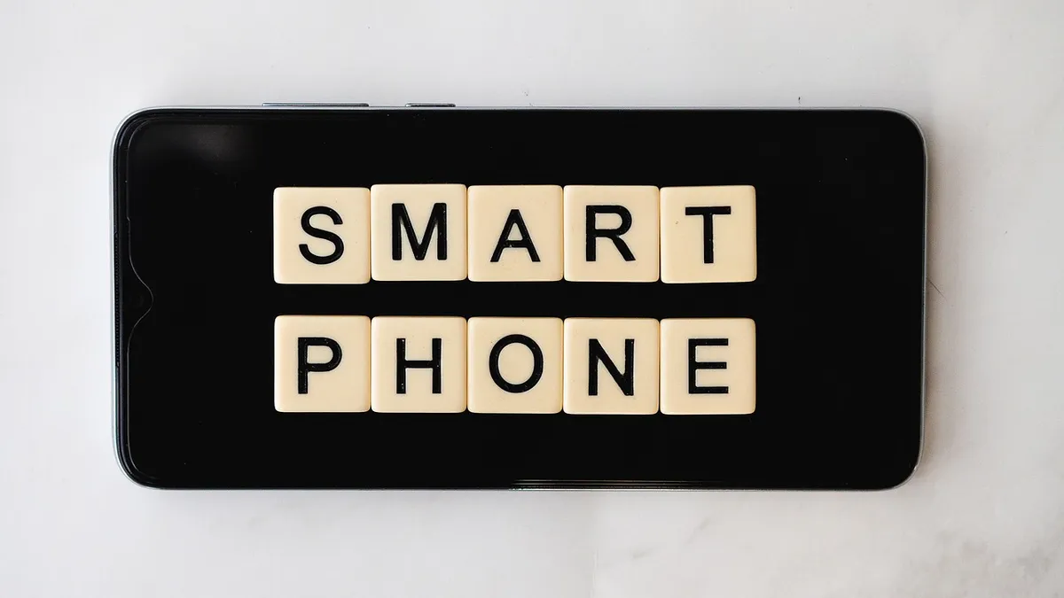 mobile, smart phone, smartphone, cellphone, communication, telephone, screen, smart, device, cell, digital, display, phone, technology, cell phone, cellular pho